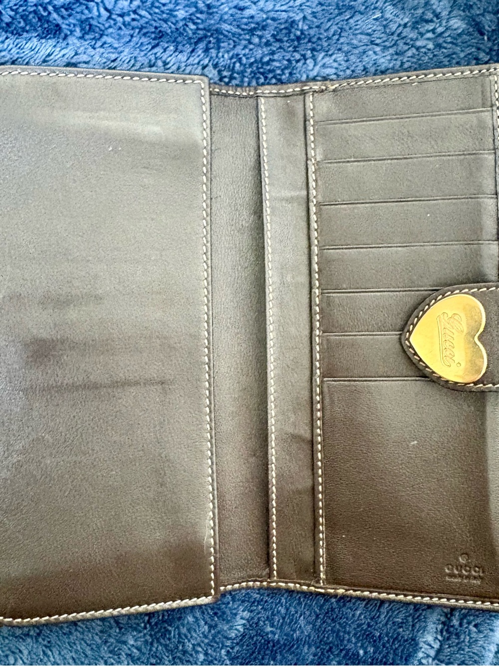 Gucci Beige Brown GG Canvas Wallet with Gold Heart Logo - Picture 3 of 9